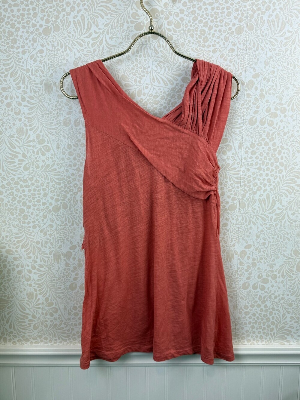 Deletta by Anthropologie Coral Twist and Flounce Cotton Top - Size - Small